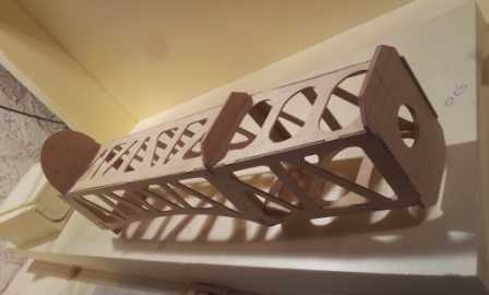 Structure cage fuselage